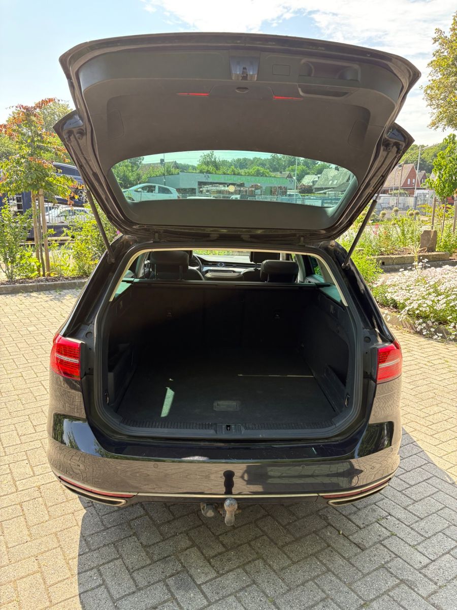 Photo 10 of VW Passat Variant