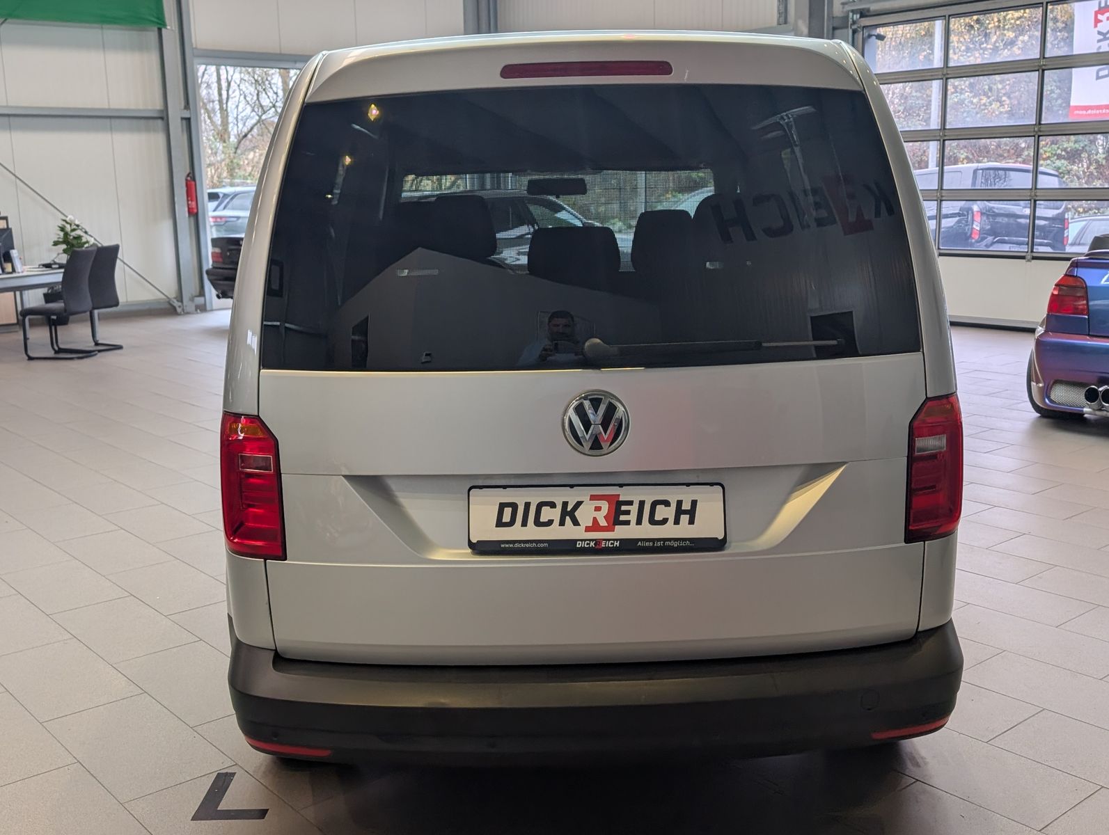 Fahrzeugabbildung Volkswagen Caddy 1.0 TSI BMT Klima Sitzheiz PDC 5-Sitz Temp