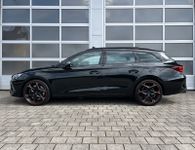 CUPRA Leon ST VZ 2.0 TSI  DSG 4D PANO AHK MATRIX 5JGAR bei Autohaus Landmann & Maier OHG