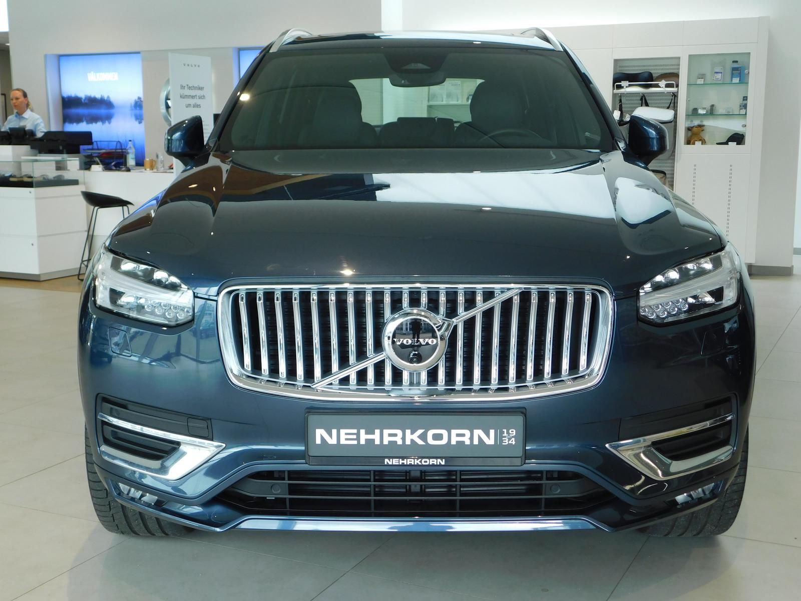 Fahrzeugabbildung Volvo XC90 B5 D AWD Plus Bright