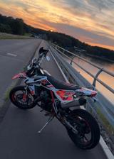 SWM SM 125 R FP Edition (1.Hand) - 125 CCM SUPERMOTO