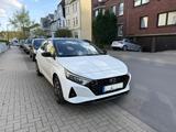Hyundai i20 1.0 T-GDI 120PS Hybrid Prime Garantie - Hyundai i20 Prime mit Benzin-Antrieb