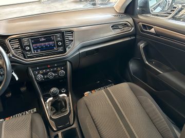 MYAUTOCENTER – Gebraucht- und Jahreswagen mit Werkstattservice in Pfaffenhofen Volkswagen T-Roc Style *LED*Unfallfrei*TÜV*PDC*