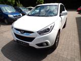 Hyundai ix35 FIFA World Cup Edition 2WD, AHK - Hyundai ix35: Fifa World Cup Edition