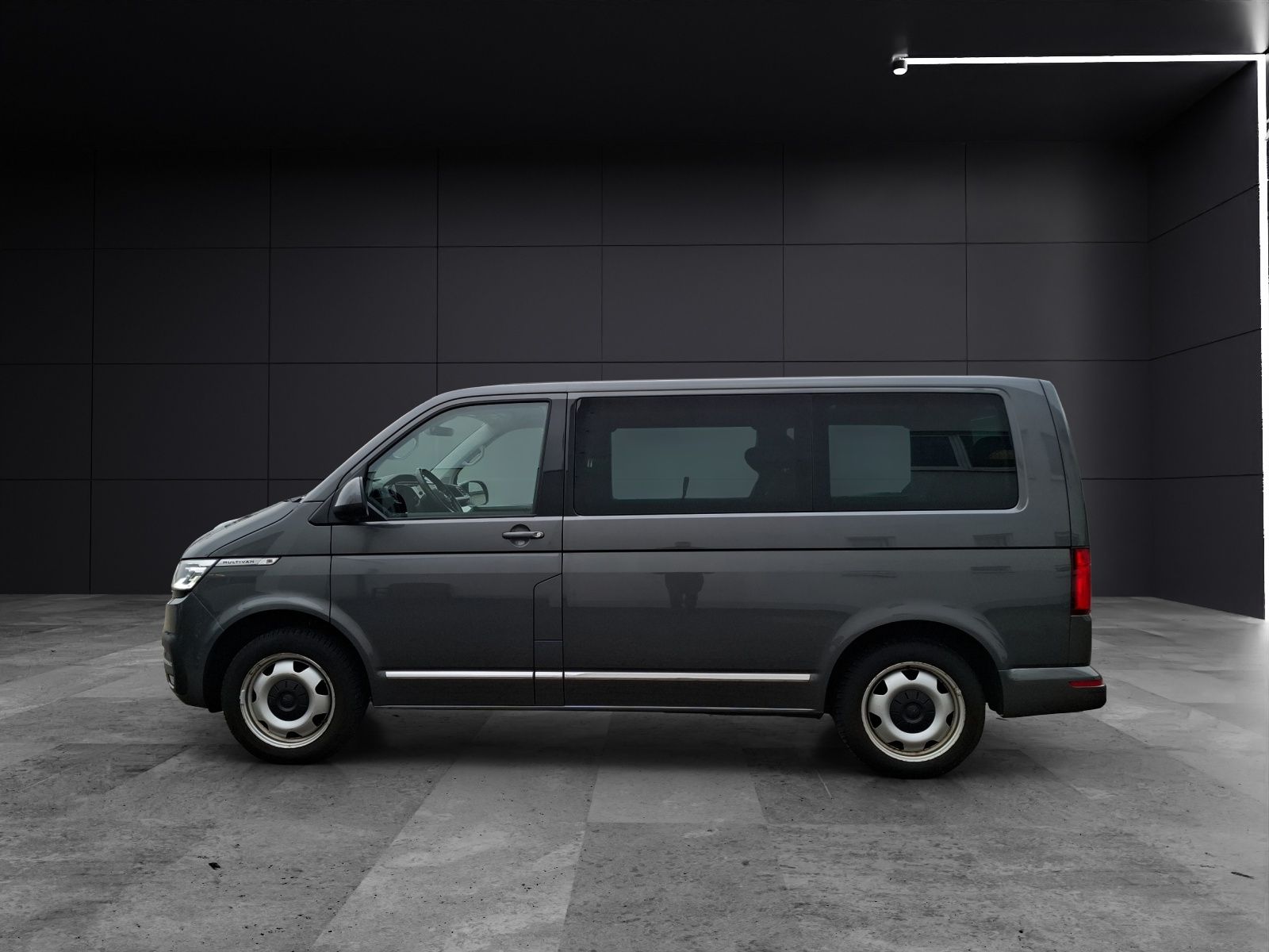 Fahrzeugabbildung Volkswagen T6.1 Multivan TDI Generation Six DSG Standhzg. L