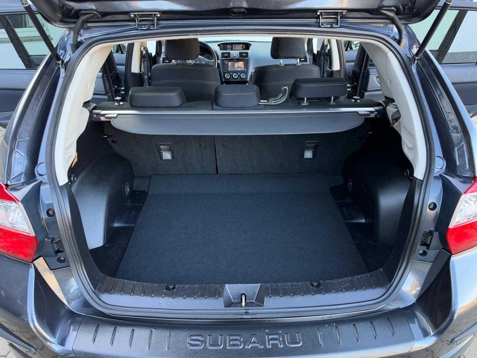 Subaru XV 2012 — photo 21