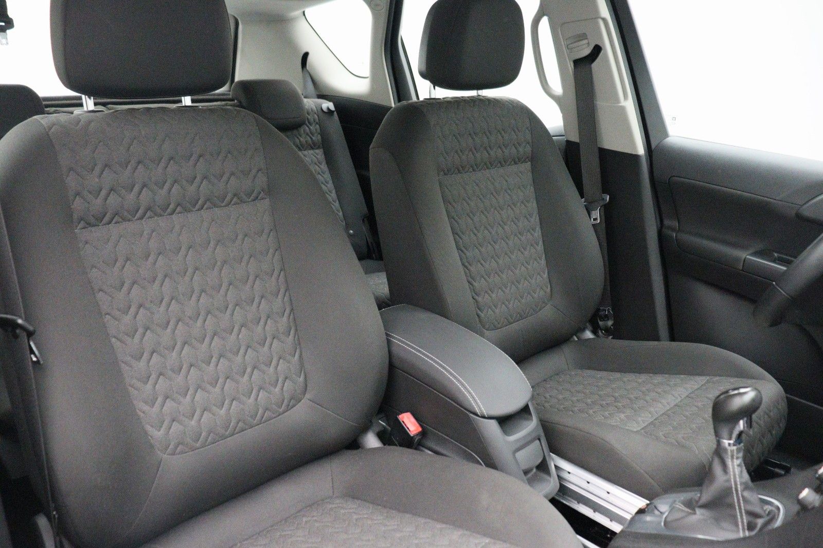 Fahrzeugabbildung Opel Meriva Active