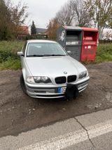 BMW E46 323i 190tkm 8fach bereift - BMW 323 aus 1998: 323i