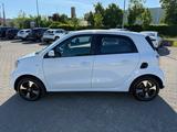 Smart EQ forfour Faltdach*SHZ*Kamera*DAB*Plus-P*Ambien - Smart Gebrauchtwagen von 2020