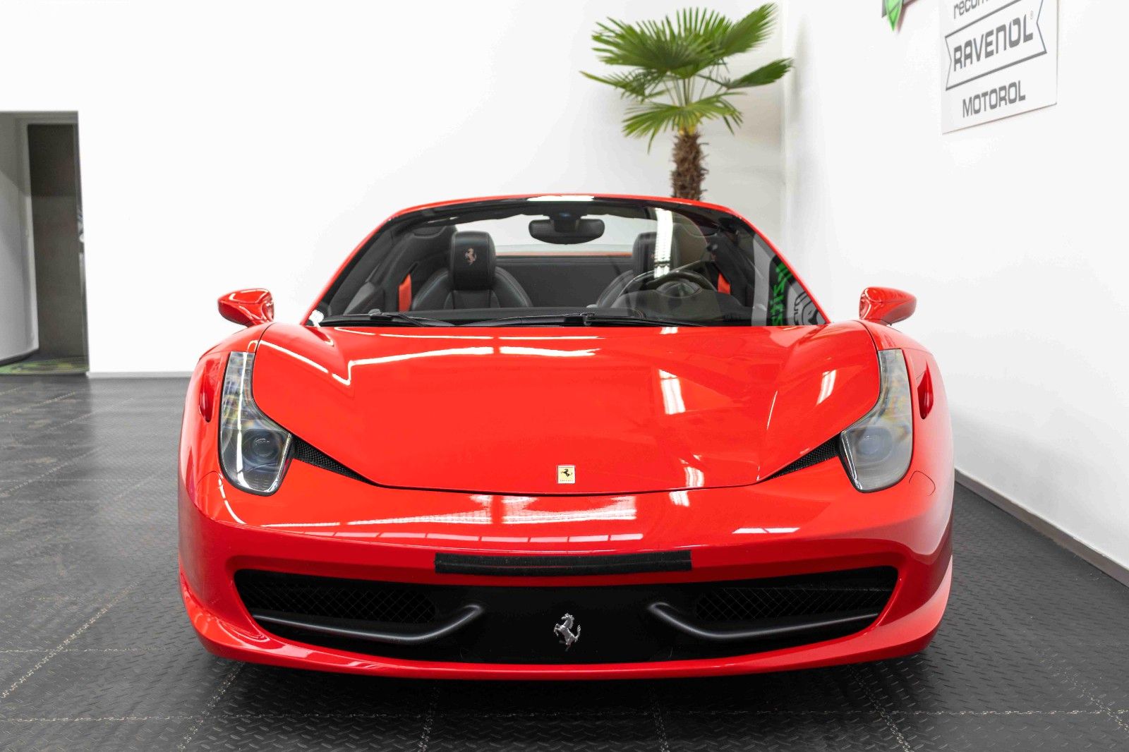 Fahrzeugabbildung Ferrari 458 Spider/LIFT/CARBON/2.HAND/DEUTSCH/