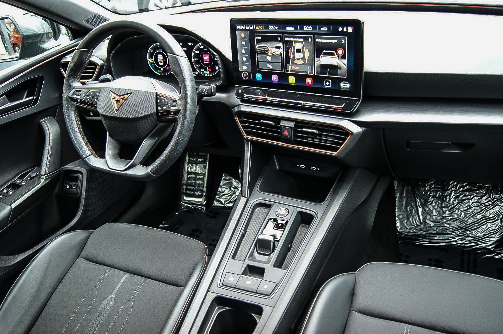 Fahrzeugabbildung CUPRA Leon Sportstourer e Hybrid DSG XL-VISION 1.HAND