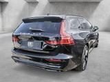 Volvo V60 T6 Plus Dark Recharge Plug-In Hybrid AWD - scheckheftgepflegte Volvo V60