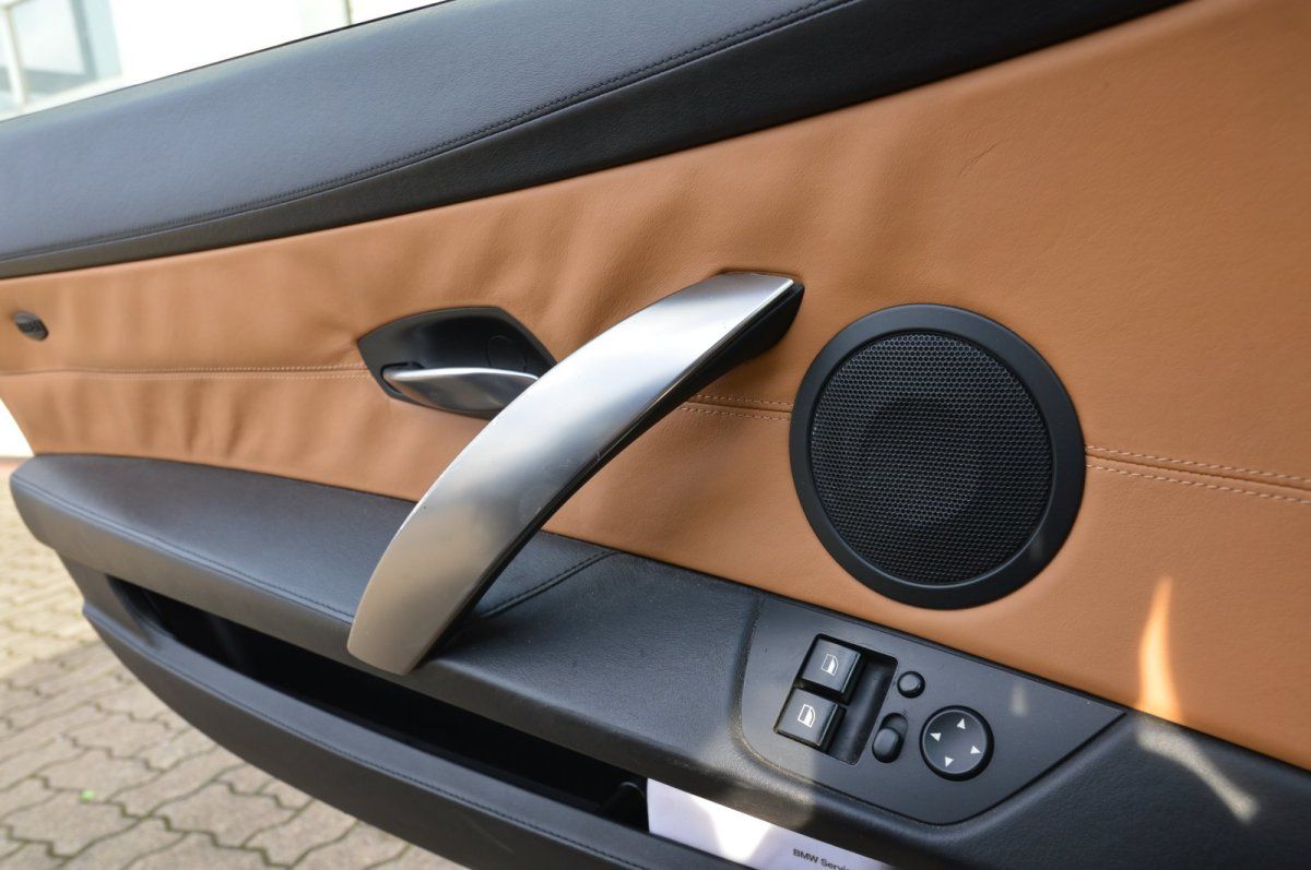 Fahrzeugabbildung BMW Baureihe Z4 Coupe  Individual 3.0si M-Sportsitze