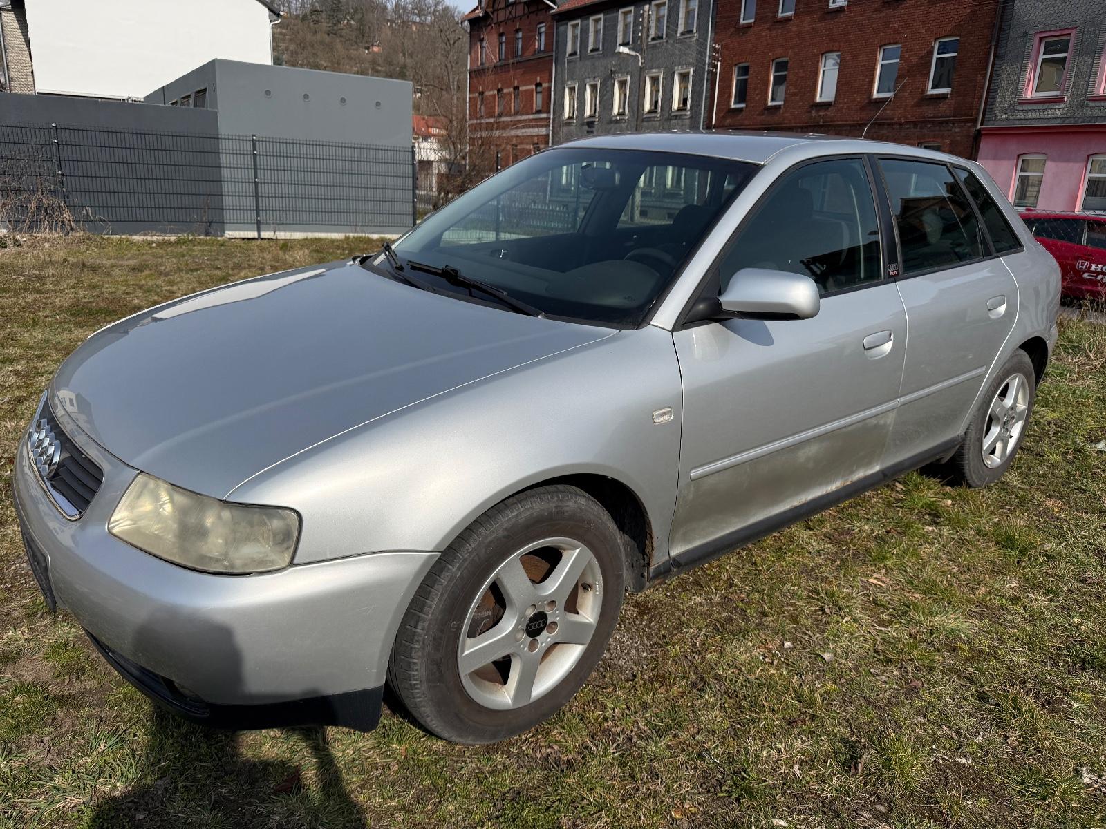 Audi A3 1.6