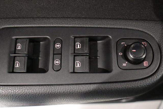 Sharan 1.4 TSI Sound ACC SHZ Bi-XENONNAVI SPORTP