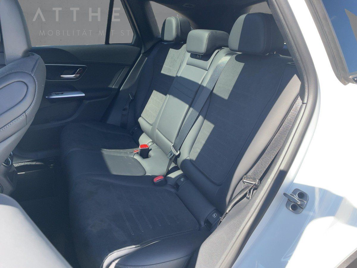 Fahrzeugabbildung Mercedes-Benz GLC 220 d 4M AMG/Night/Pano/Kamera/AHK