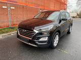 Hyundai Tucson Trend 2WD*R-Kamera*Navi*SHZ*PDC*AHK*TOP*