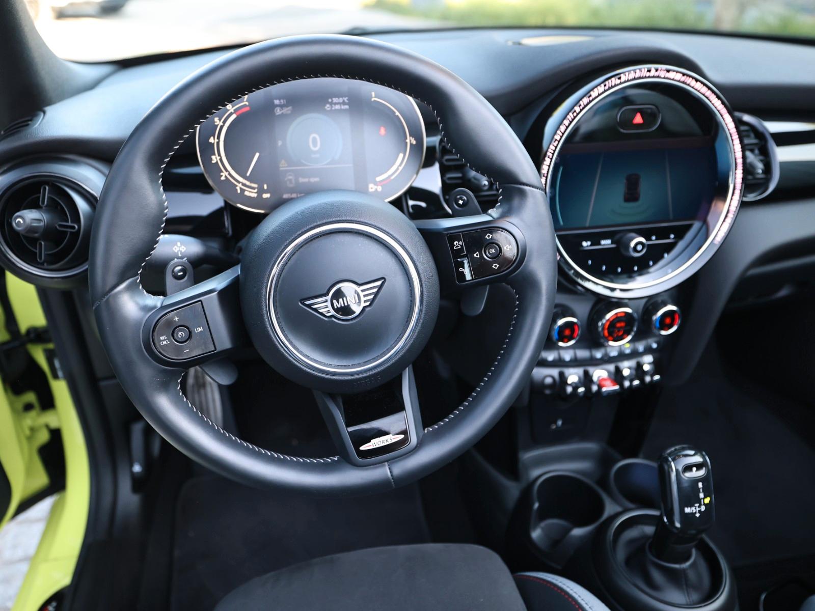 MINI Cooper S Cabrio John Cooper Works 1.Hand,Autom.