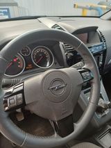 Opel Zafira 1.8 Family Plus Family  (BITTE NUR EXPORT - Opel Zafira in Hamburg