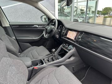 Fahrzeugabbildung SKODA Kodiaq 1.4 TSI Style 4x4 Pano AHK Navi uvm