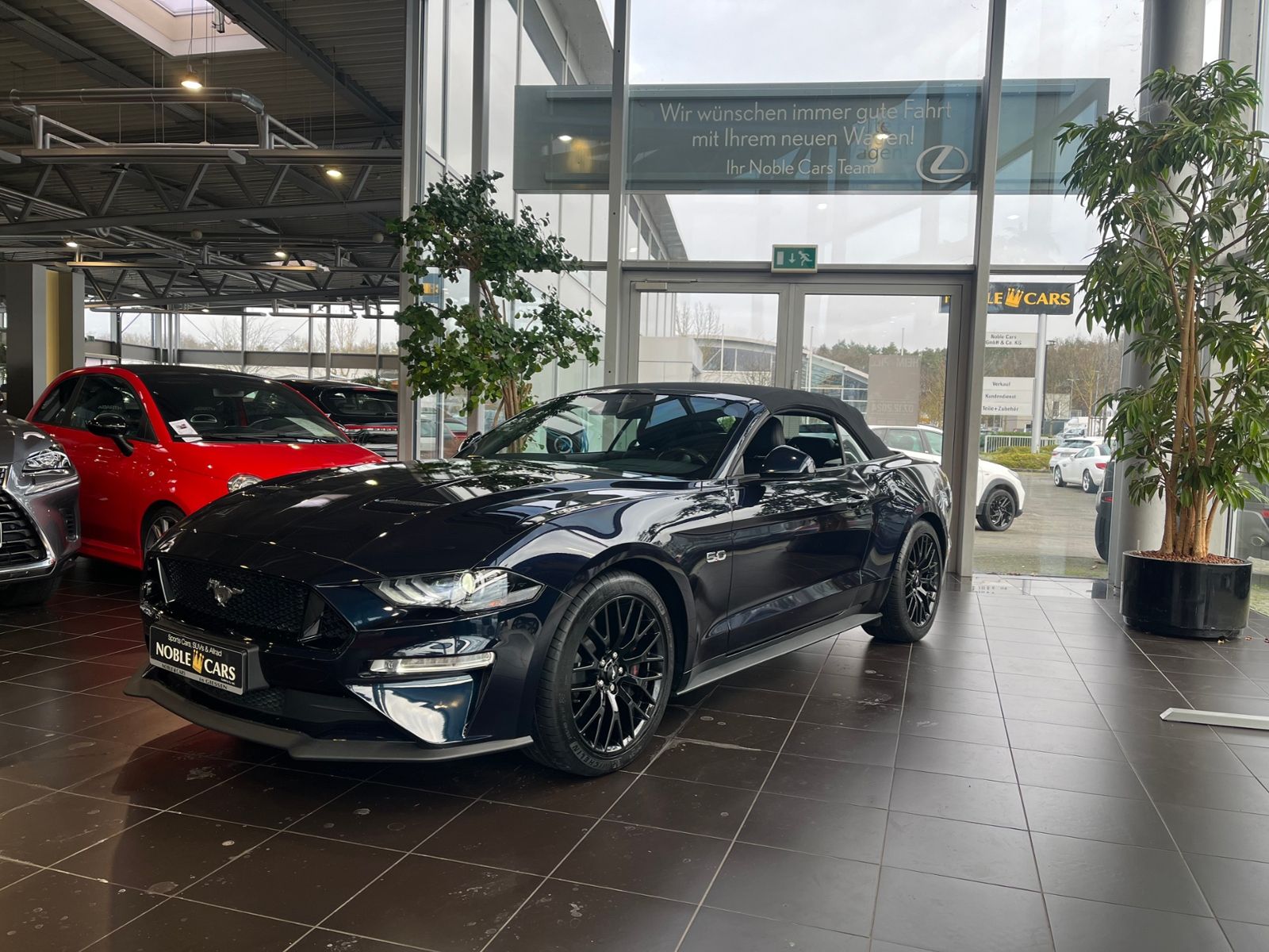 Fahrzeugabbildung Ford Mustang GT Convertible LED NAVI LEDER ALU
