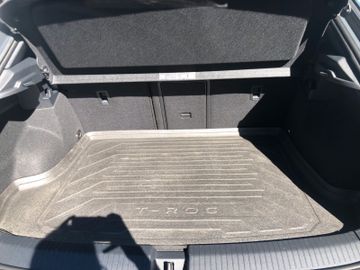 Volkswagen T-Roc 1.5 TSI Sport *Navi*LED*AHK