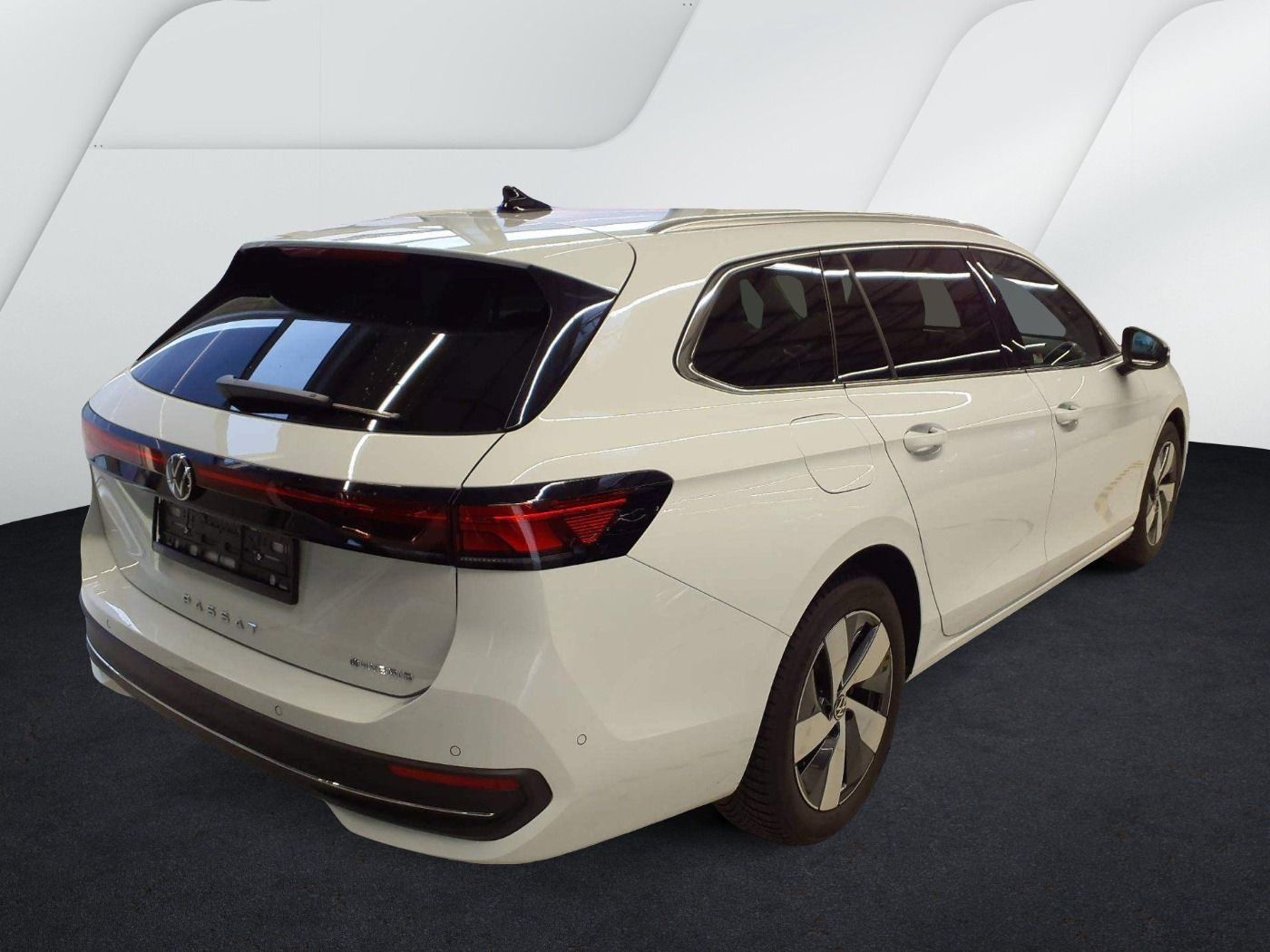 Volkswagen Passat Variant - Bild 2