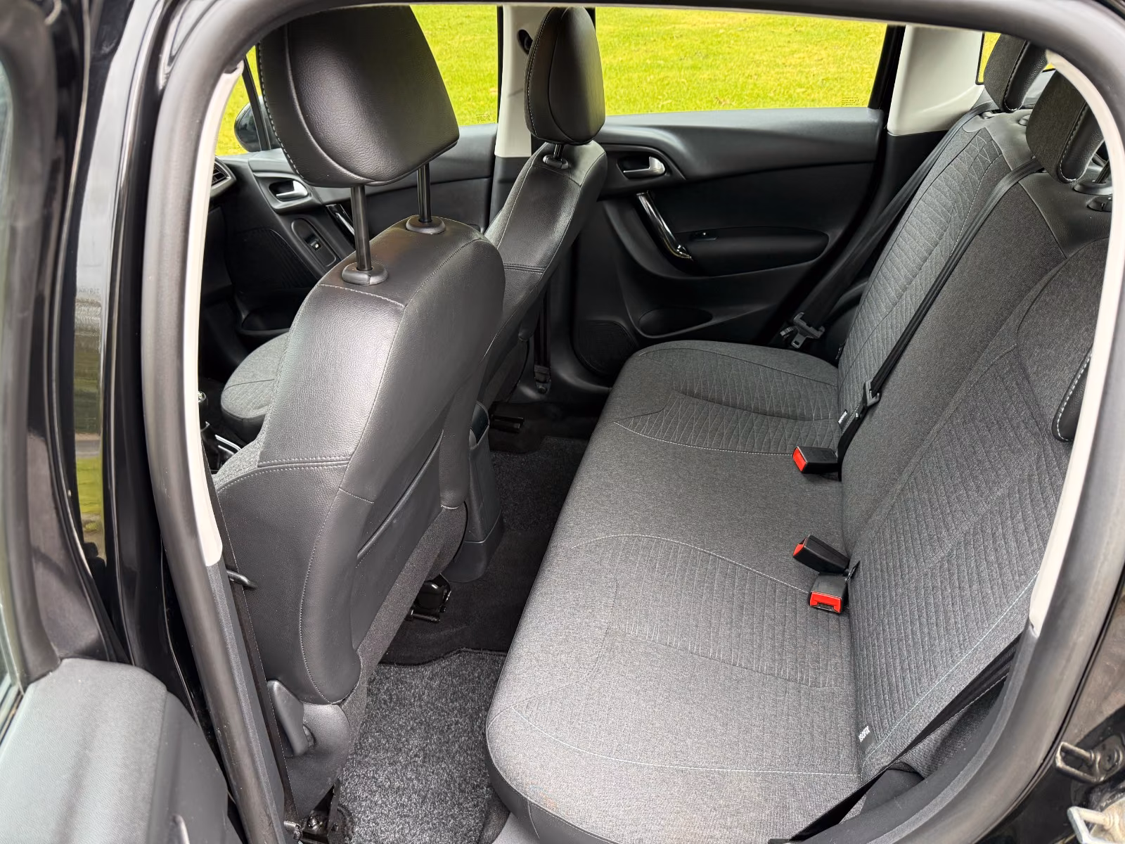 Citroën C3 Selection  ** Zahnriemen neu **