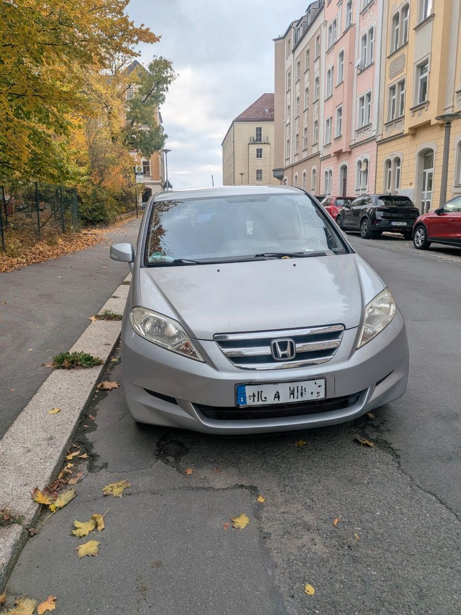 Honda FR-V