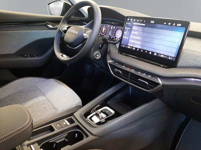 Fahrzeugabbildung Skoda Octavia Combi Selection 2.0TDI DSG Pano Navi