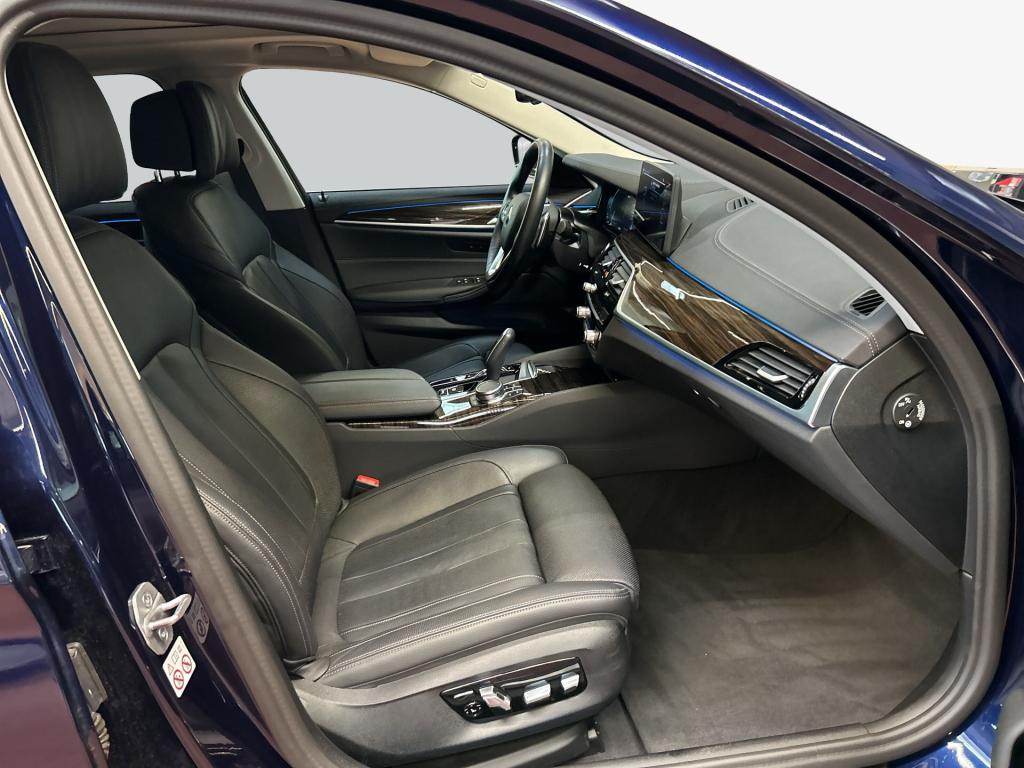 BMW 530e xDrive Touring Aut. Luxury Line, AHK, PD