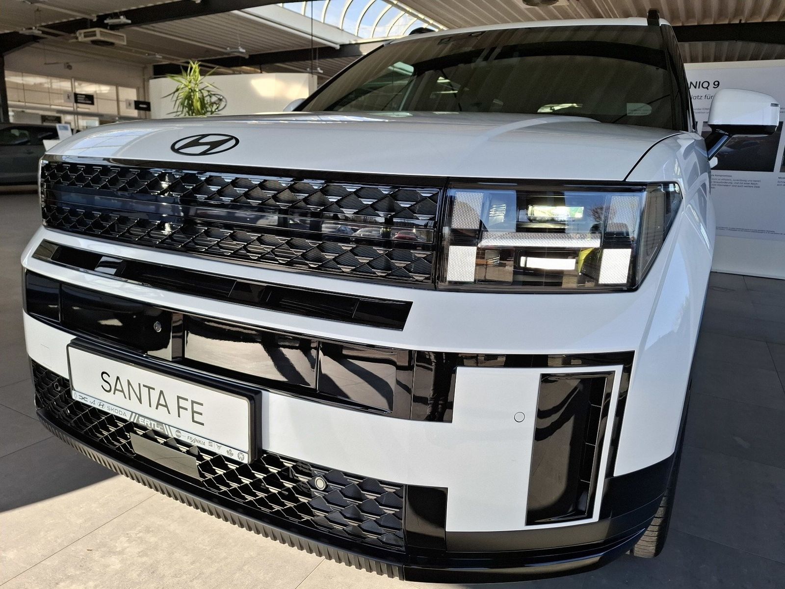 Hyundai SANTA FE - Bild 48