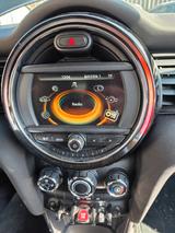 MINI ONE FIRST Mini mit BMW Motor 8-fach ALU KLima ZV - schwarze MINI One First