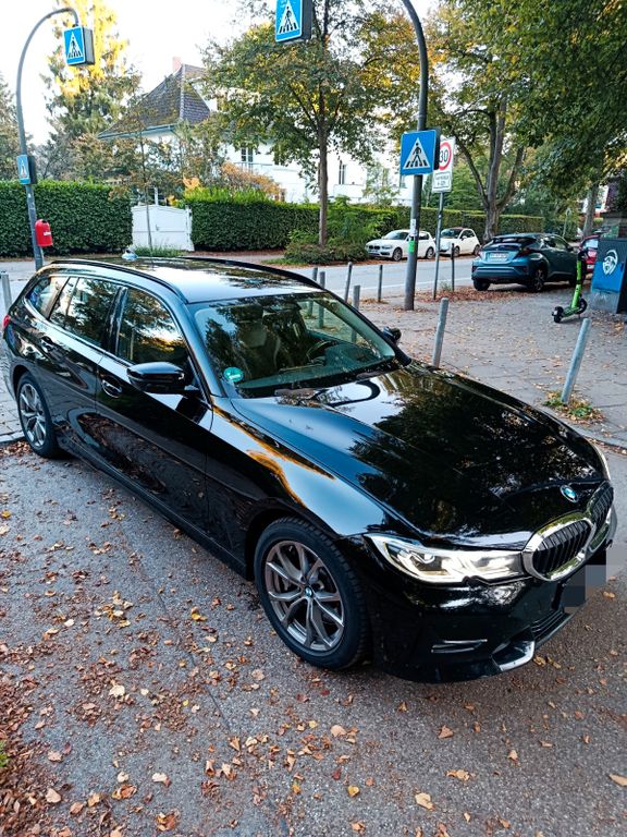 Image of BMW 330
