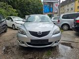 Mazda 3 Lim. 1.6 Sport Comfort - Mazda 3: Comfort