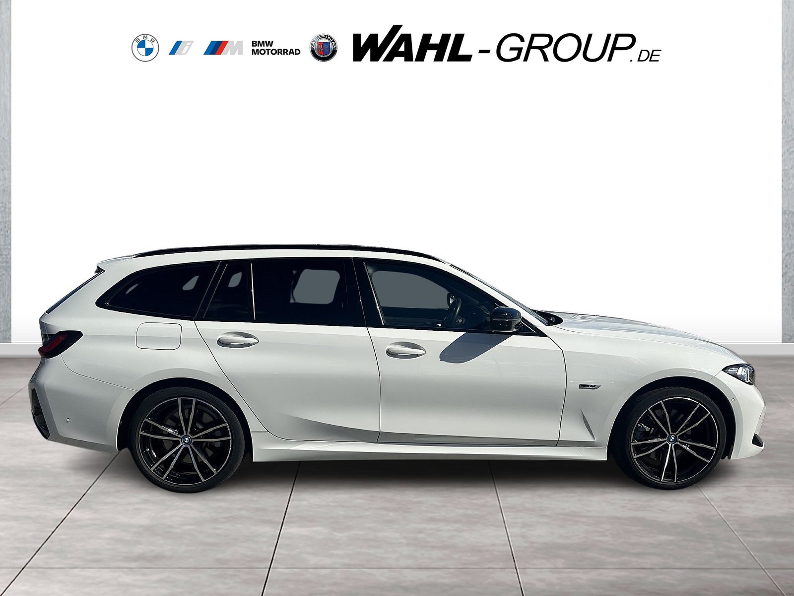 BMW 330e TOURING M SPORT LC PROF AHK AKUSTIK ACC PA foto 5