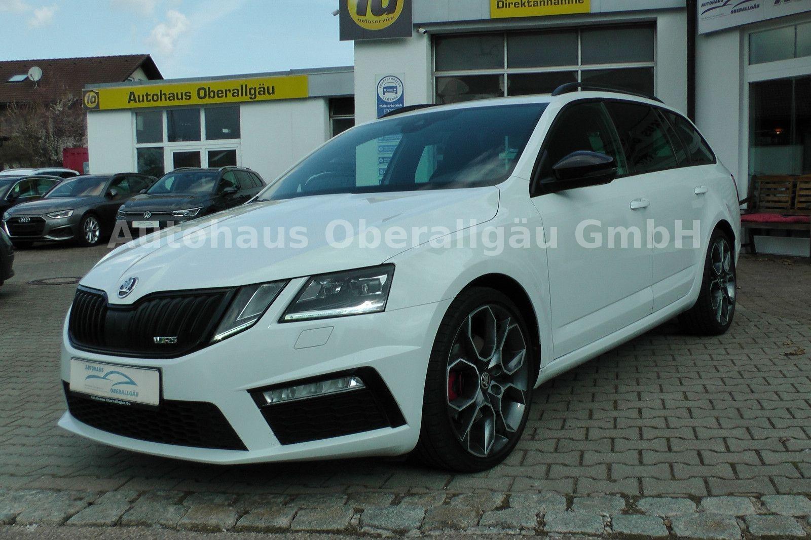 Skoda Octavia Combi RS*AHK*DCC*LED*Navi*Sitzheizung