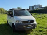 Volkswagen T5 Transporter - Volkswagen T5 Transporter in Wiesbaden