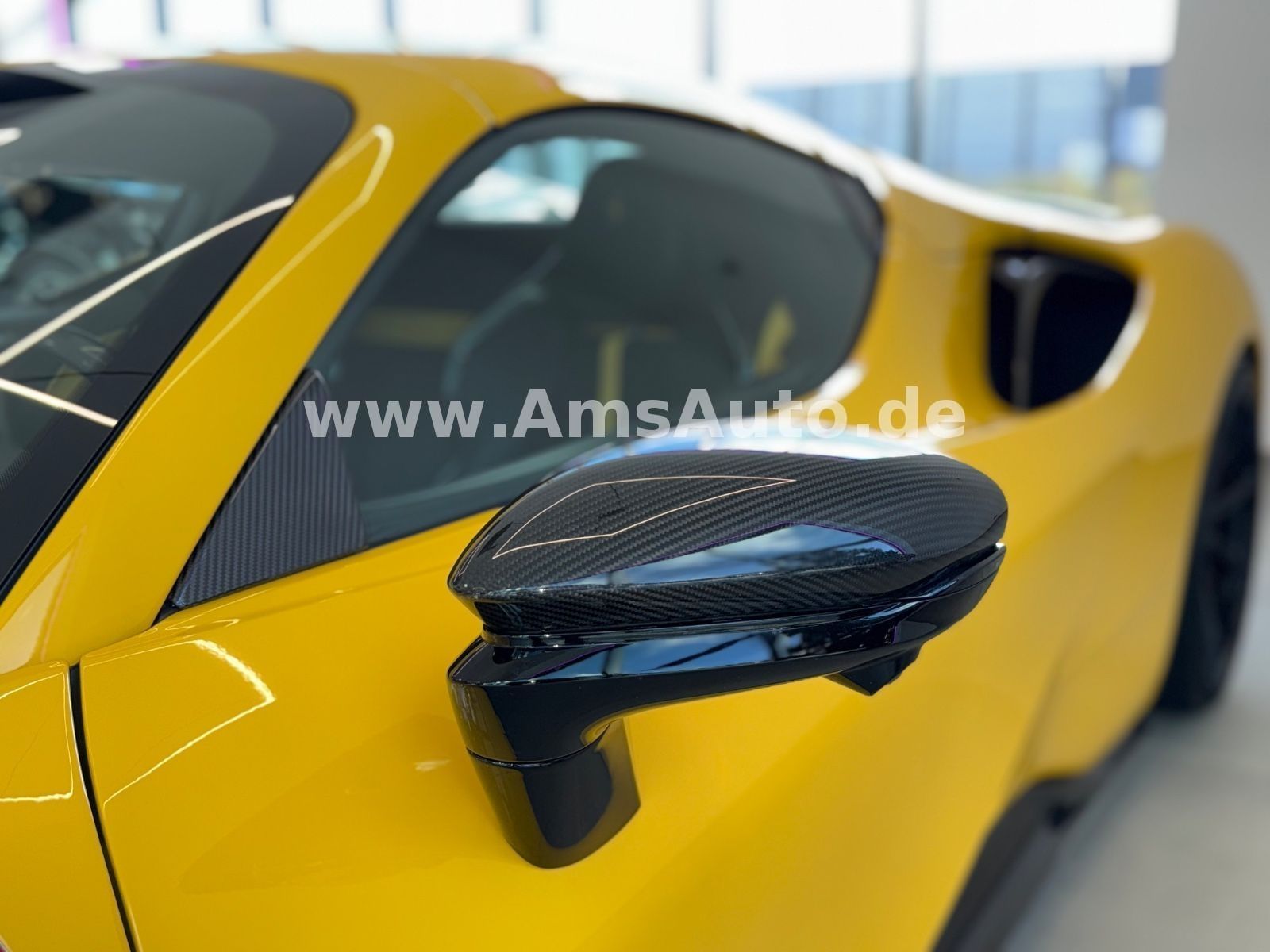 SF90 Spider Novitec Carbon Lift