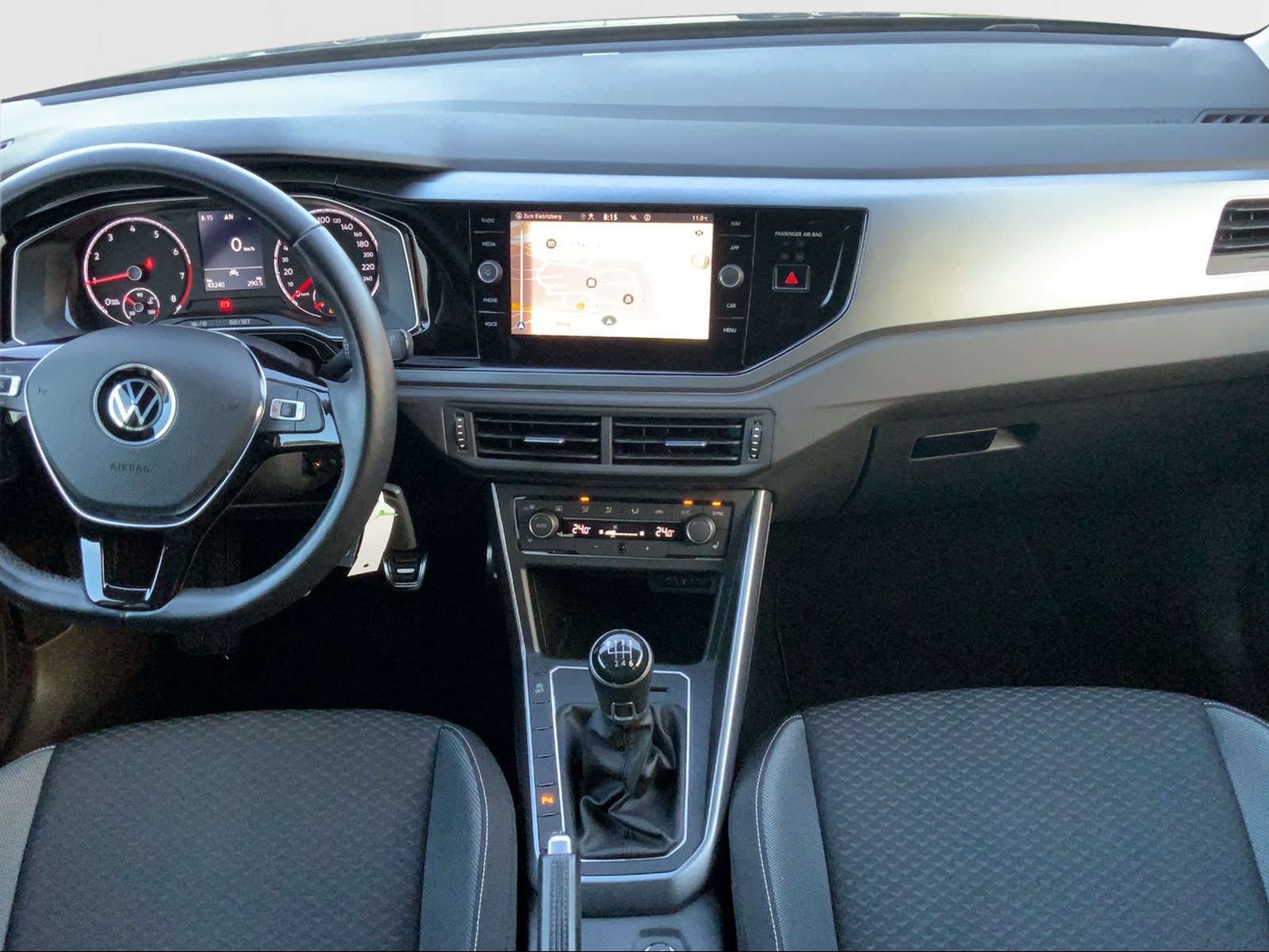 Polo 1.0 TSI Active NAV,SHZ,PDC