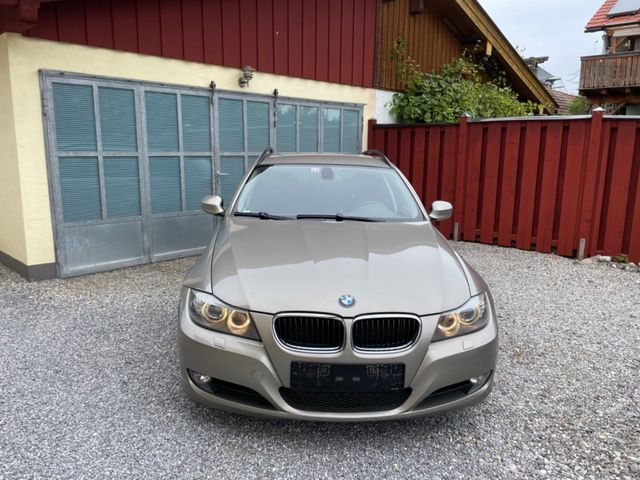 BMW 320d Touring Leder/Xenon/PDC/Klima