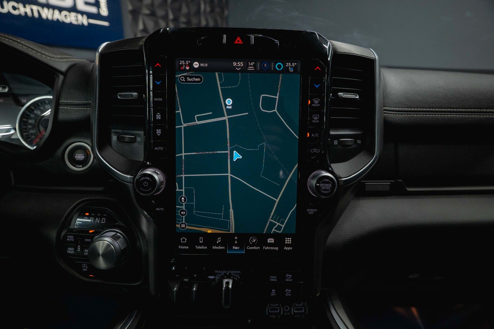 Fahrzeugabbildung Dodge RAM 5.7 V8 HEMI 4x4 OFFROAD Night LARAMIE 19%