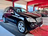 Mercedes-Benz ML 350CDI 4Matic Sportpaket Airmatic BiXenon 20" - Mercedes-Benz: Ml Airmatic