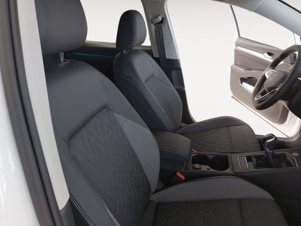 Fahrzeugabbildung Volkswagen Golf 1.5 TSI OPF Goal