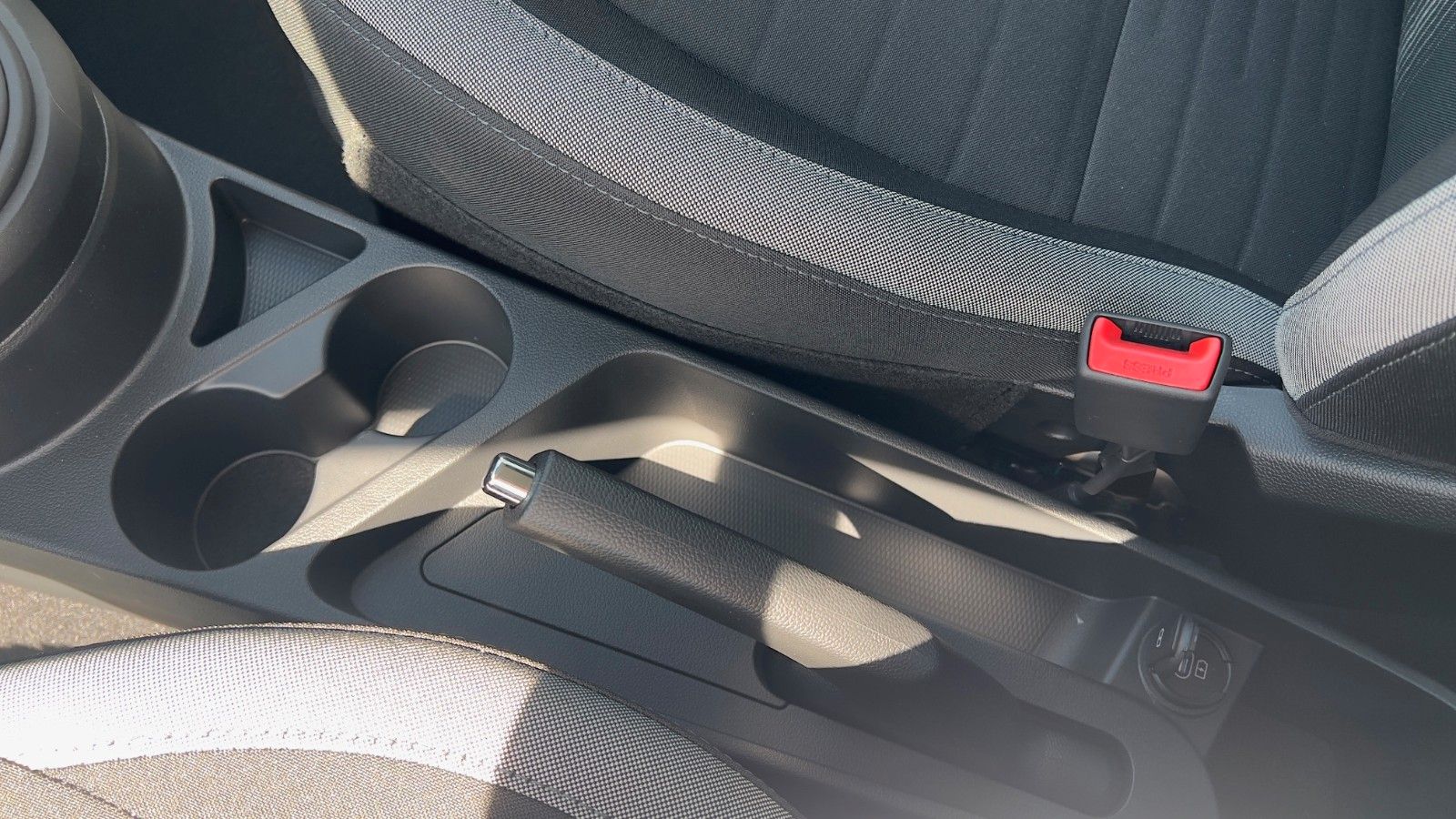 Fahrzeugabbildung Hyundai i10 1.0 Trend *Klima*Navi*CarPlay*PDC*RFKamera*