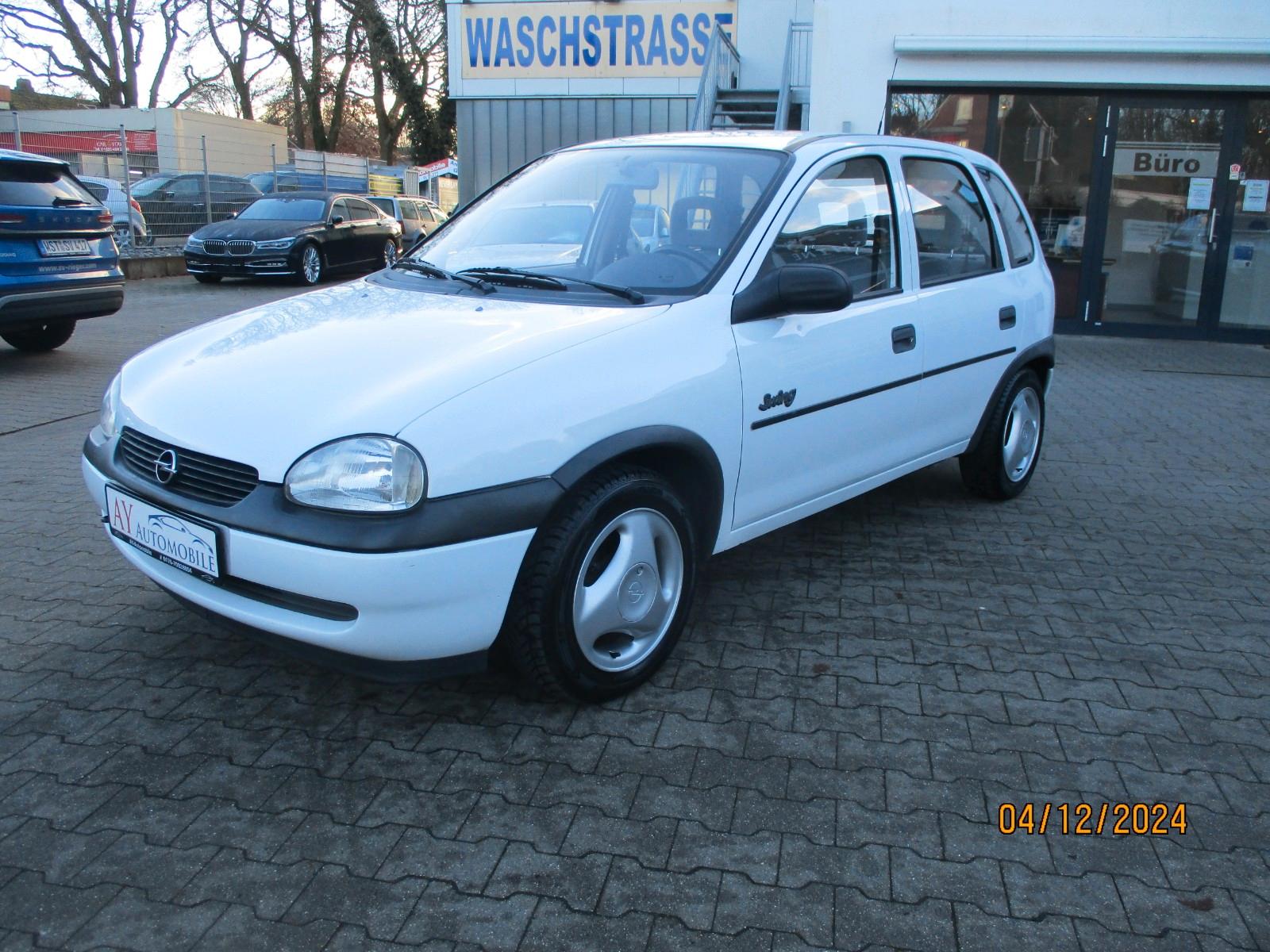 Opel Corsa B   Automatik  Tüv -neu