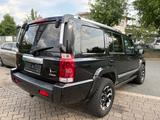 Jeep Commander 3.0 V6 CRD Overland top gepflegt - Jeep aus 2007