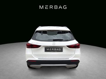 Mercedes GLA 180 - 6