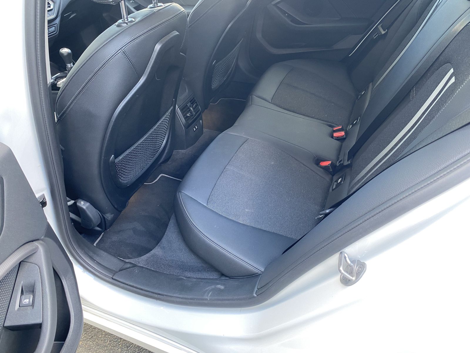 BMW 118i Navi LED Sitzhzg. Sport Sport Line DAB Shz foto 6