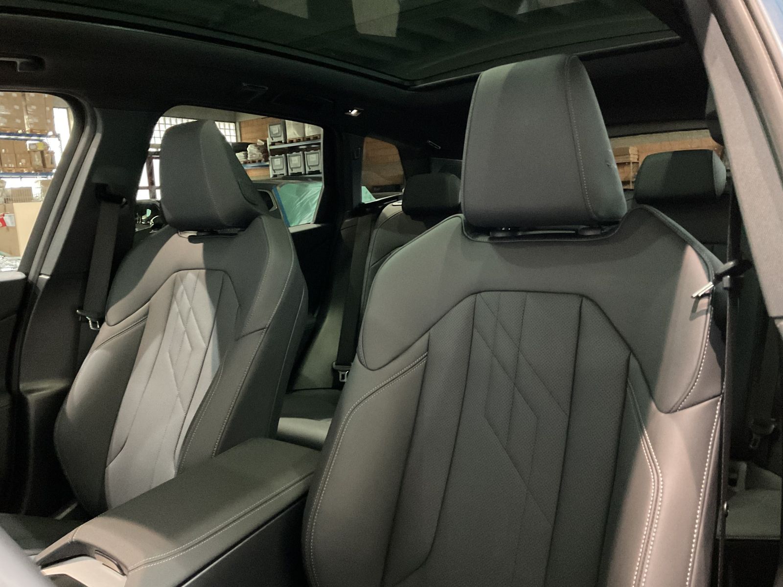 Fahrzeugeinzelansicht 12 Fahrzeugabbildung BMW X3 20 xDrive Harman Kardon, Standheizung, Panora